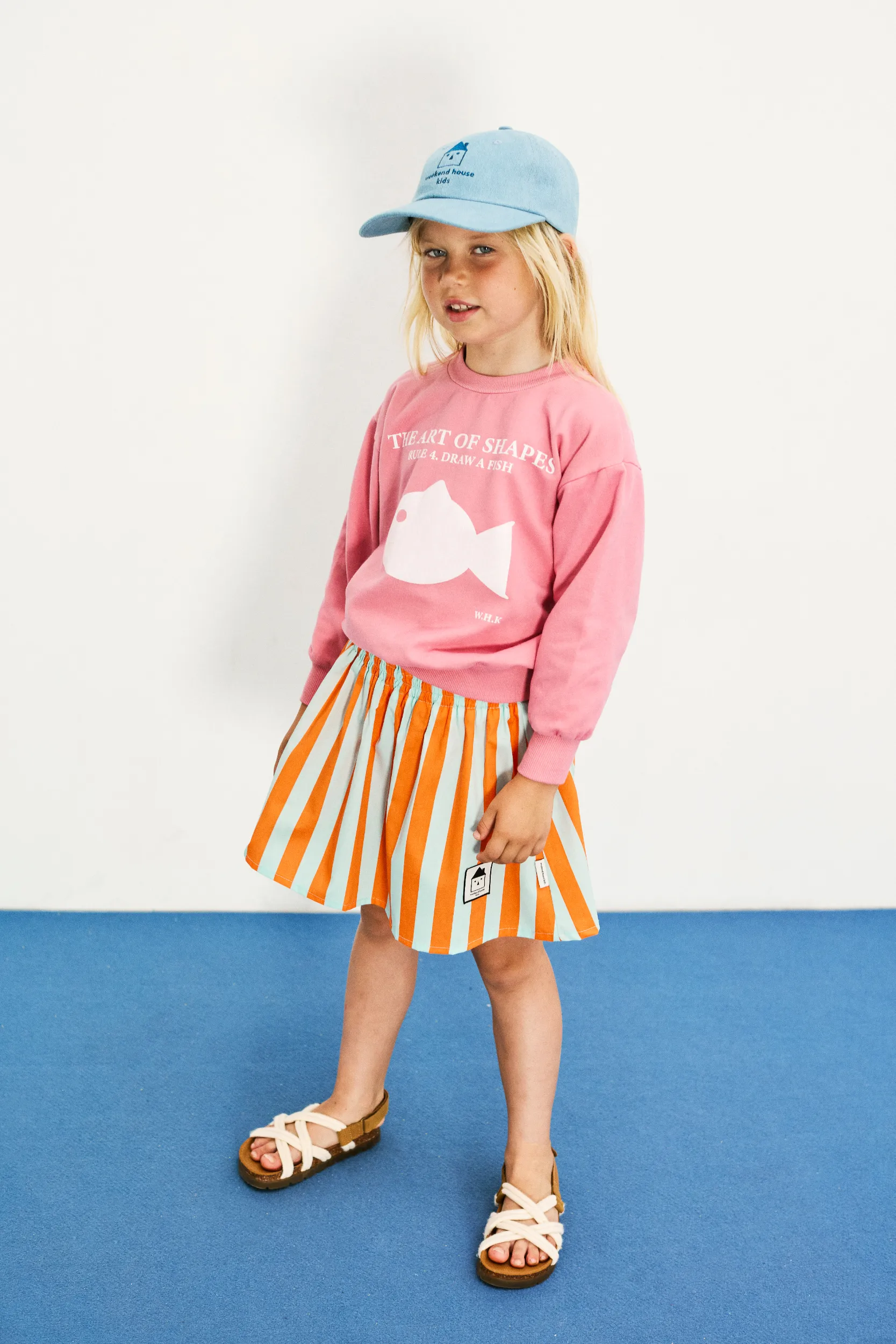 Fish shape sweatshirt (Pink)