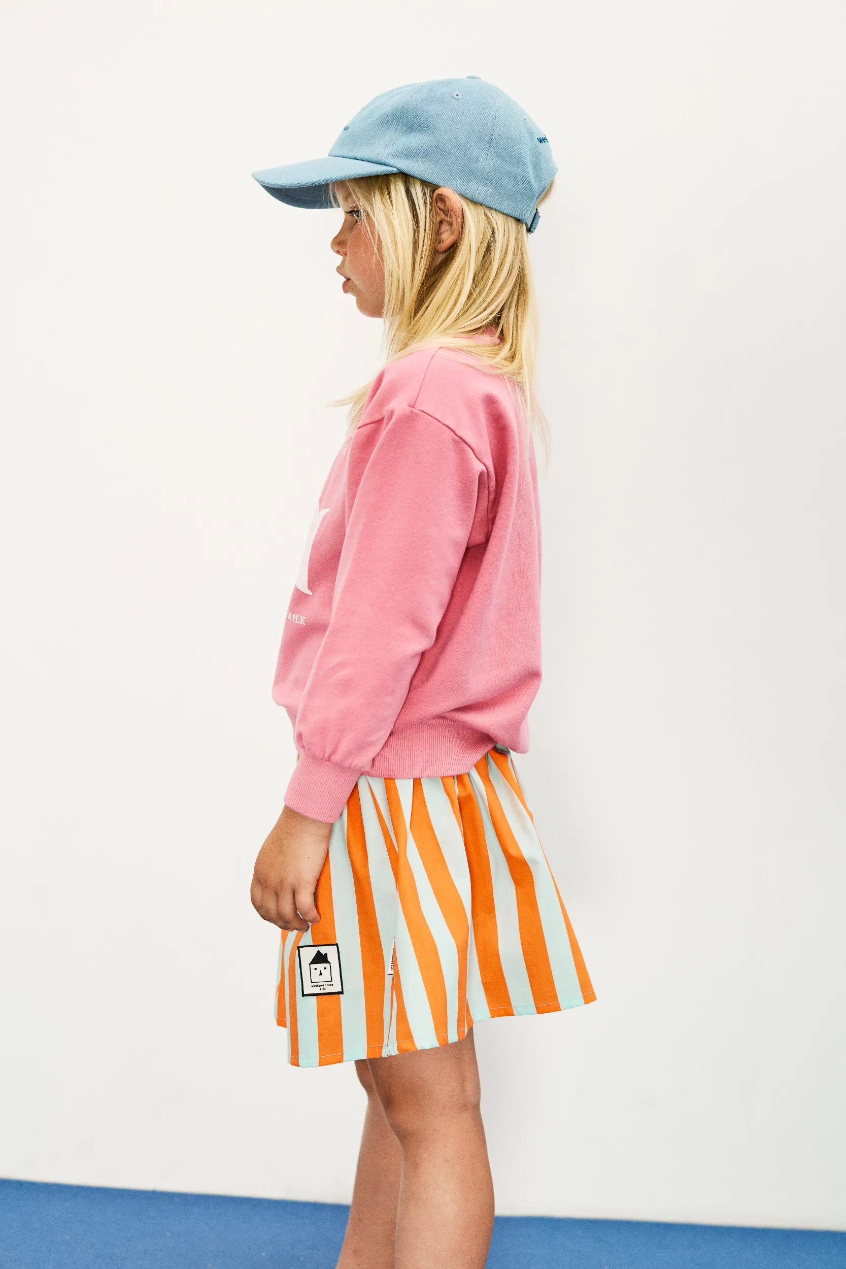 Fish shape sweatshirt (Pink)