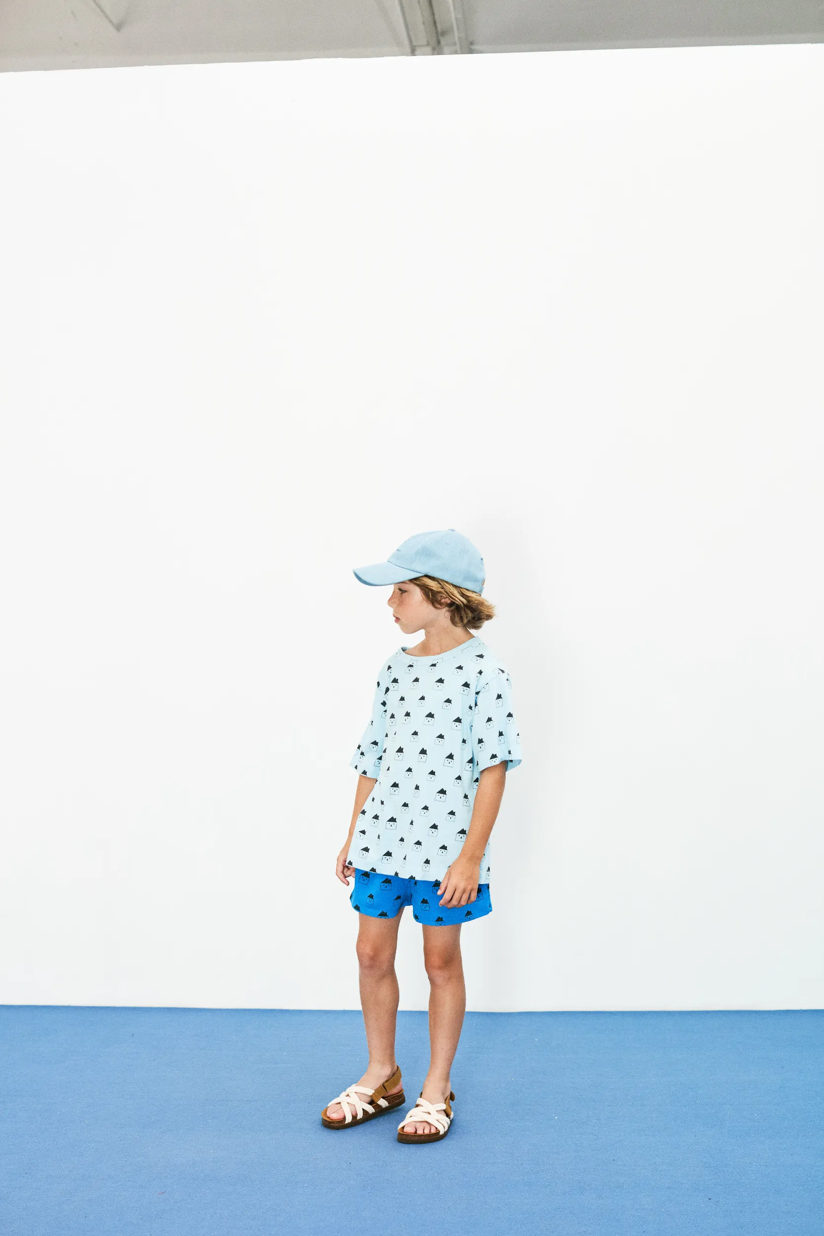 WHK all over t-shirt oversized