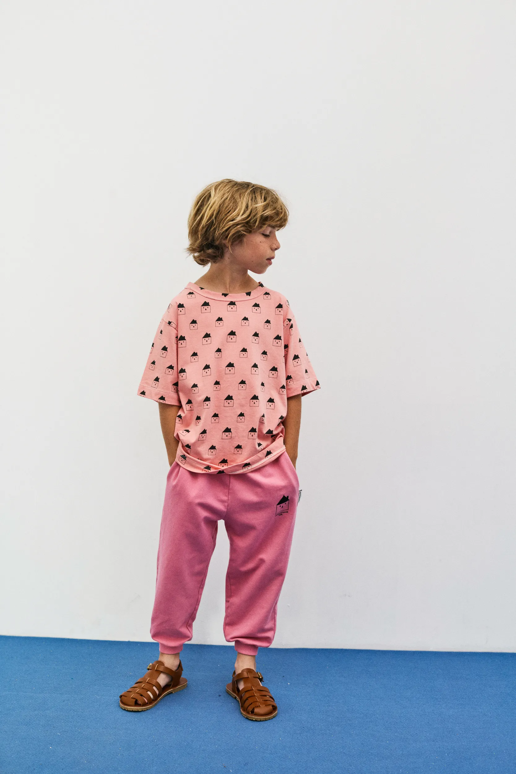 WHK all over t-shirt oversized