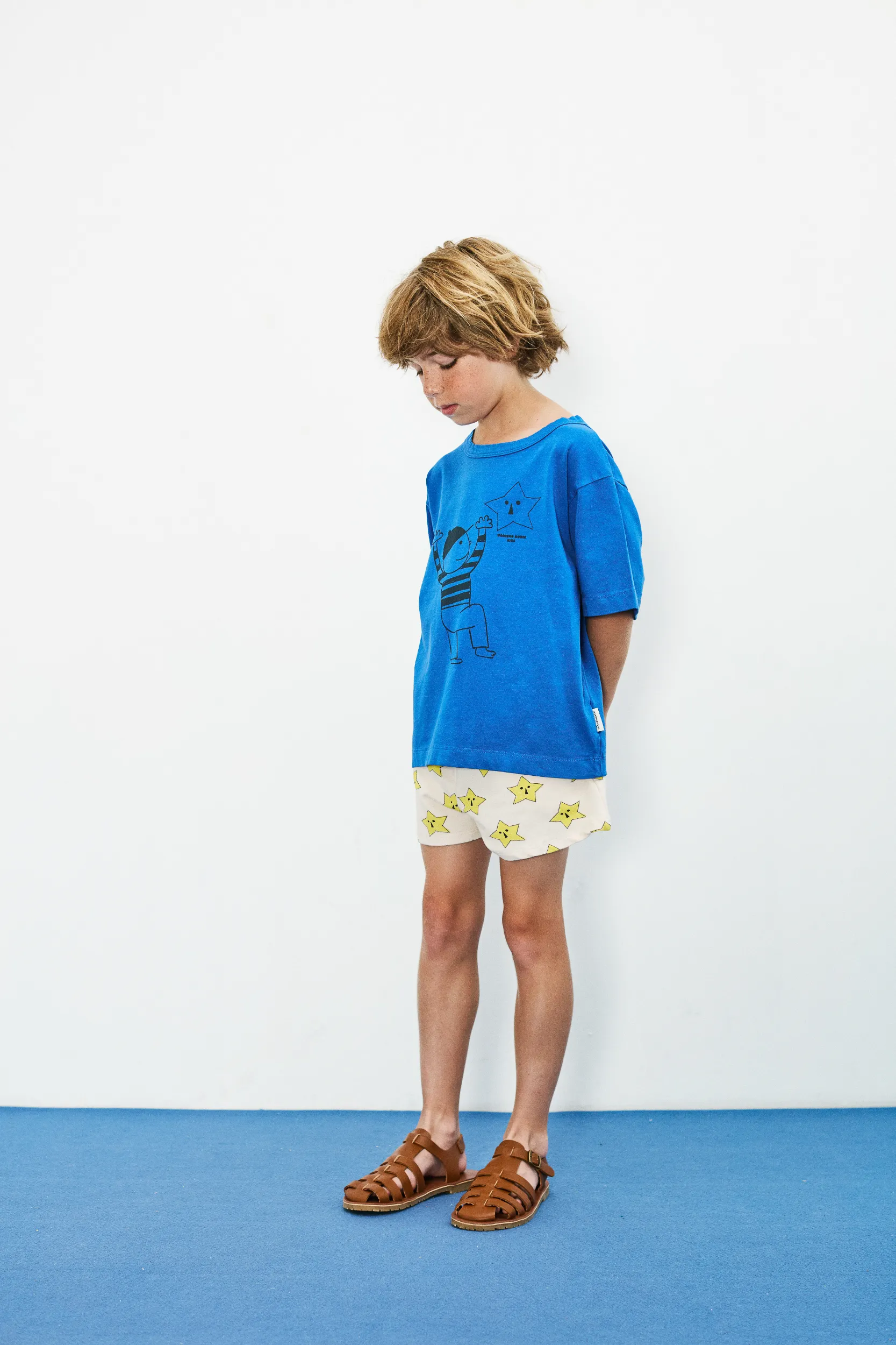 Star kid t-shirt oversized