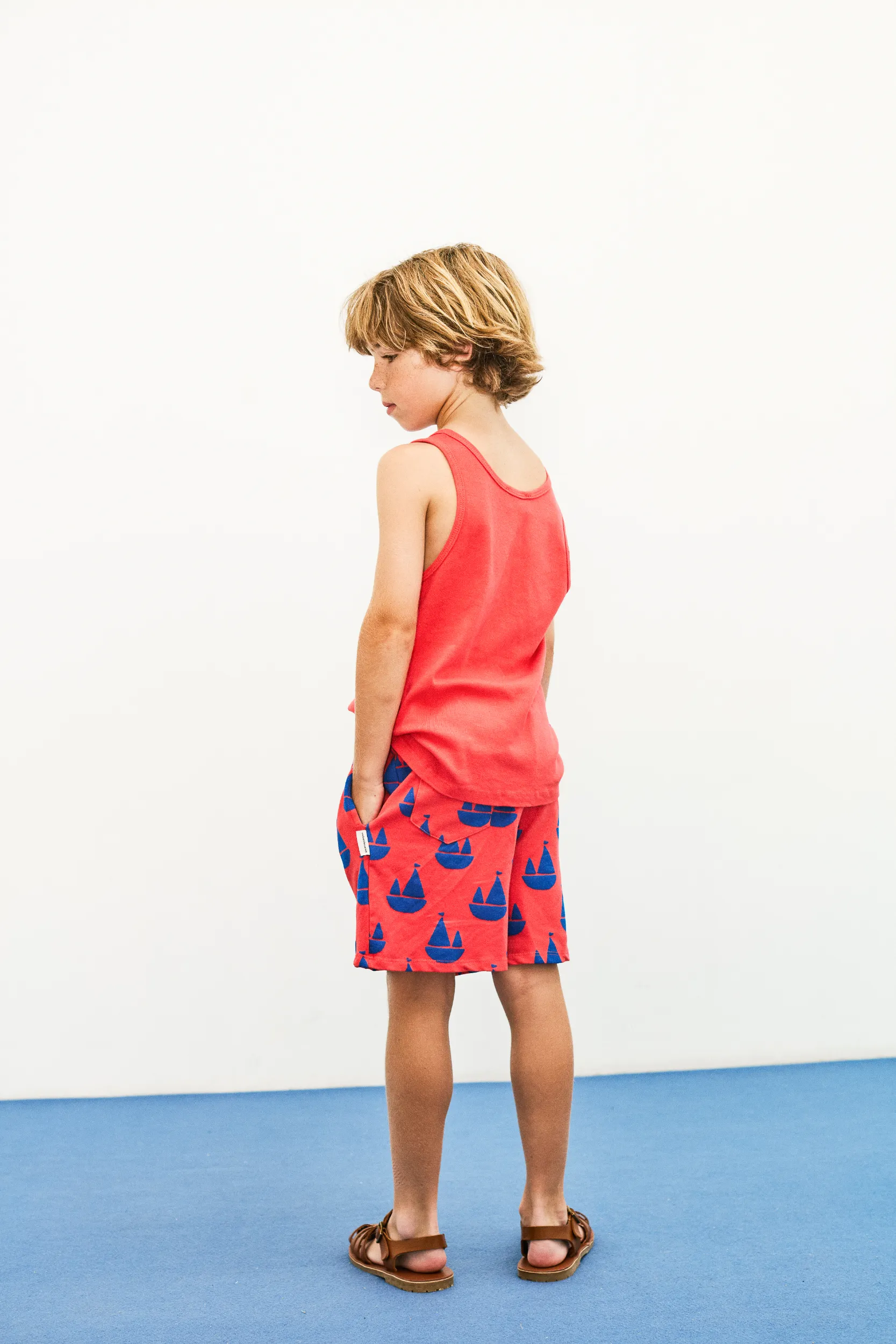 Boat shape tank t-shirt