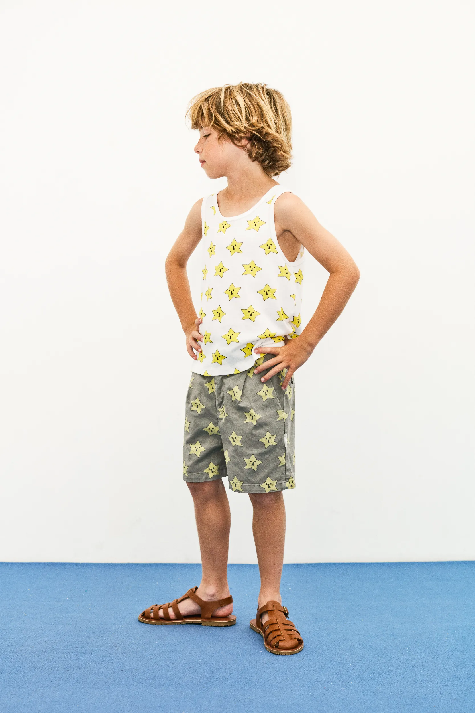 Star all over bermuda