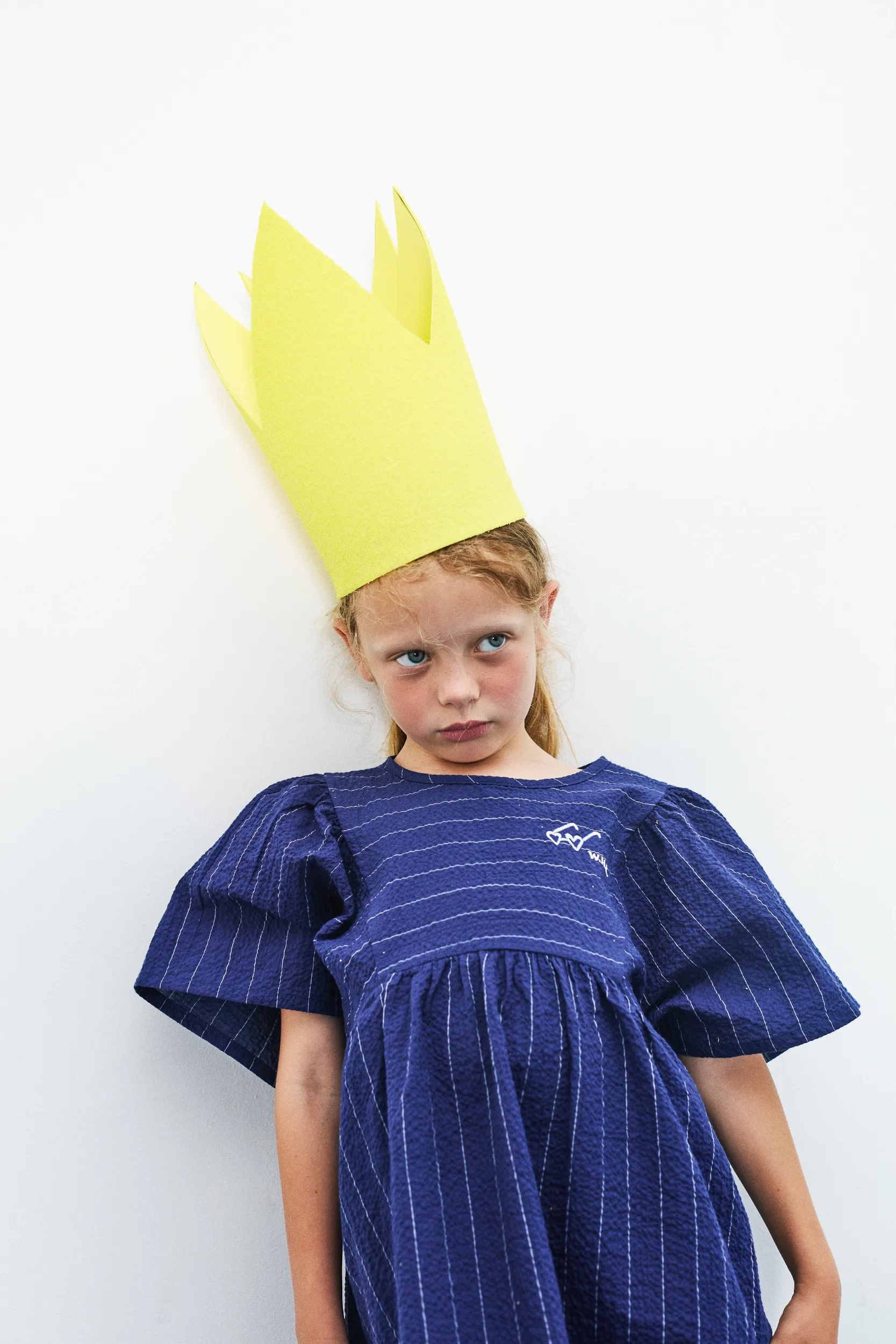 Heart glasses butterfly dress